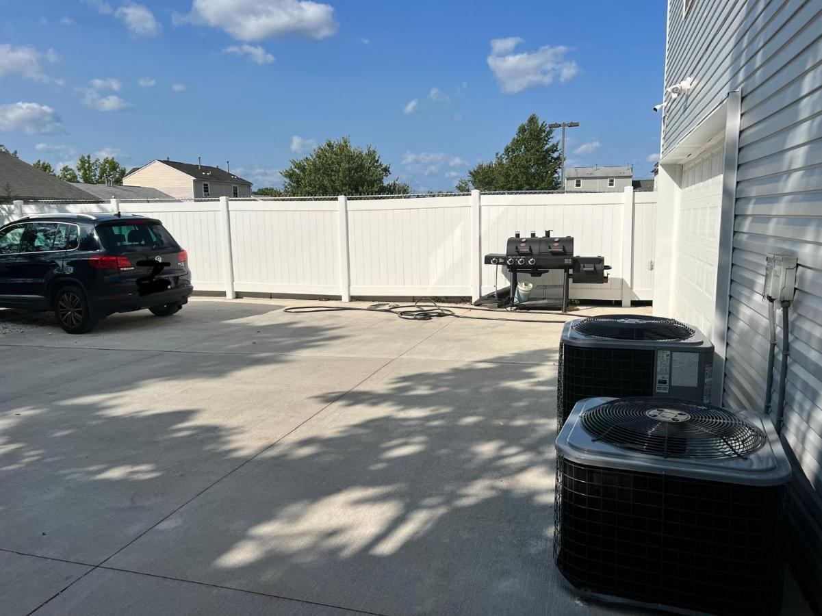 Luxury **Cozy• 2 Bedroom 2 Min. From Ewr / Newark Downtown Exteriör bild